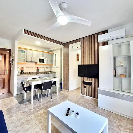 Sr Mediterraneo 1 Bdr Playa De La Carihuela טורמולינוס