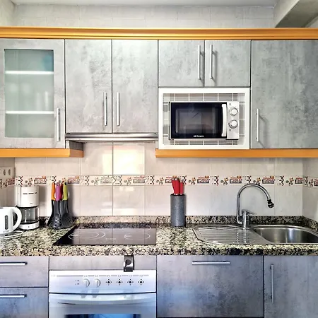 Апартаменты Sr Mediterraneo 1 Bdr Playa De La Carihuela *