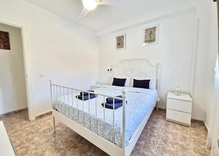 Sr Mediterraneo 1 Bdr Playa De La Carihuela Апартаменты Торремолинос