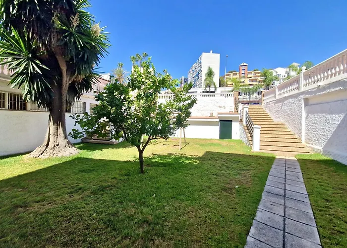 Sr Mediterraneo 1 Bdr Playa De La Carihuela *