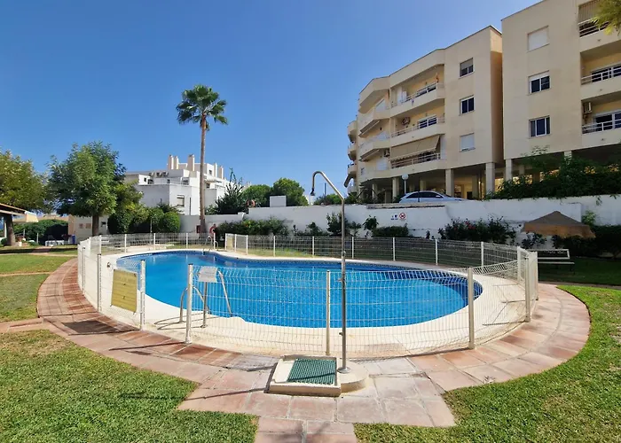 Апартаменты Sr Mediterraneo 1 Bdr Playa De La Carihuela Торремолинос